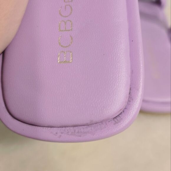 BCBGeneration Taneka Slide Sandal  With Chain Woven Links Size 7.5 in Lavender - Picture 8 of 8